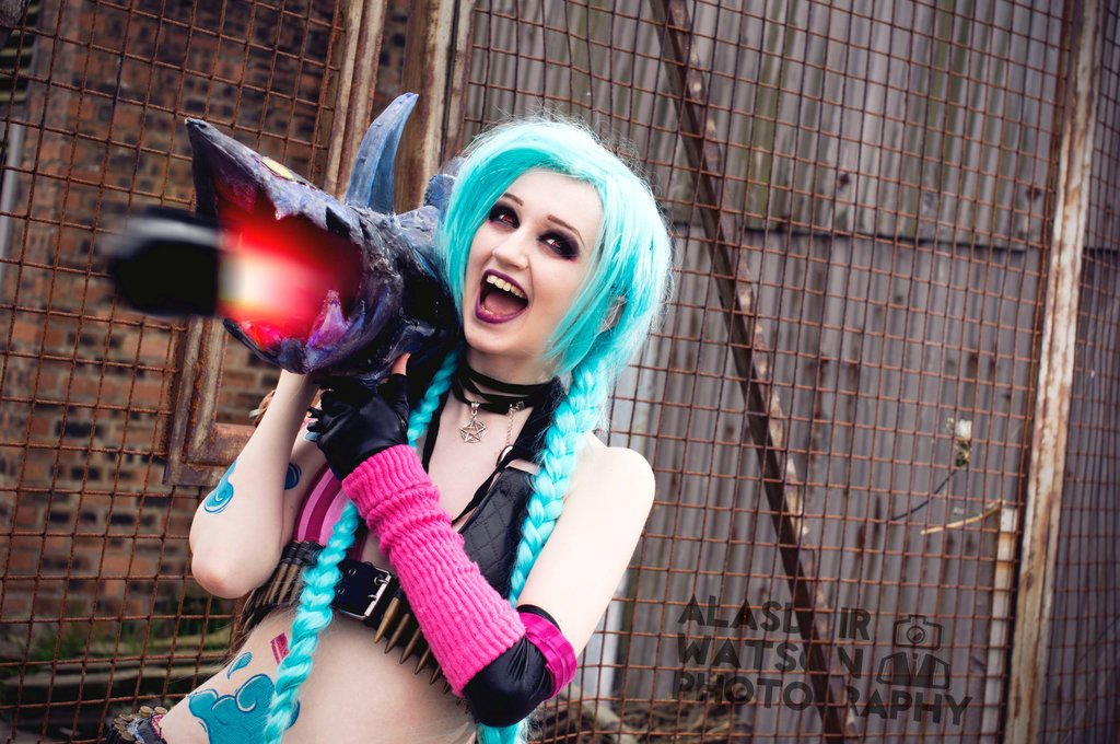 what_if_i_had_a_gun__that_shot_other_guns___jinx_by_kyahri-d7nfyz4